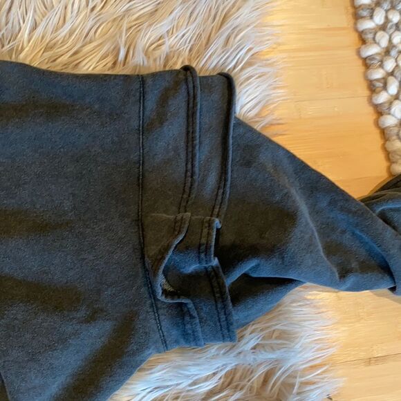 7 for all mankind cropped sweatshirt - Picture 4 of 7